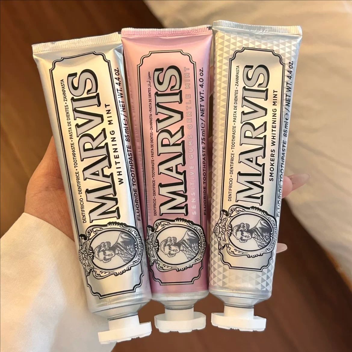Marvis Mint Toothpaste Premium - Teeth Whitening Cream 评论和价格